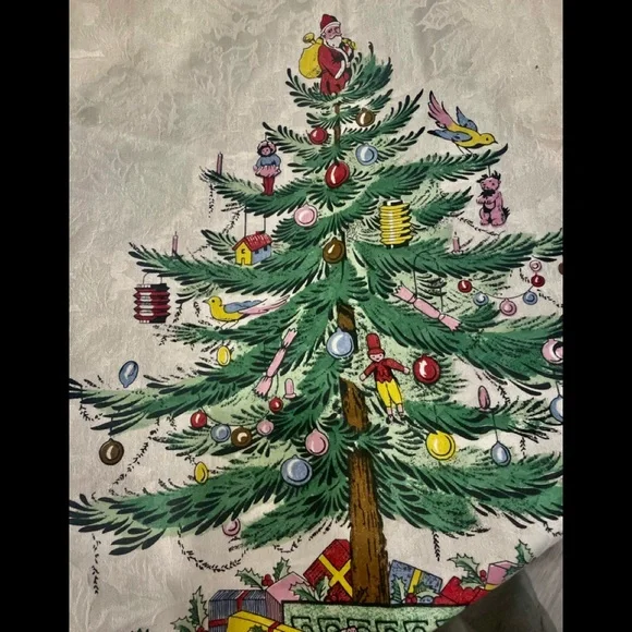🎉Host pick 🎉. Elegant Spode Christmas curtain. NWOT Never used 72L by 72 W🎄🤗 - Picture 2 of 5